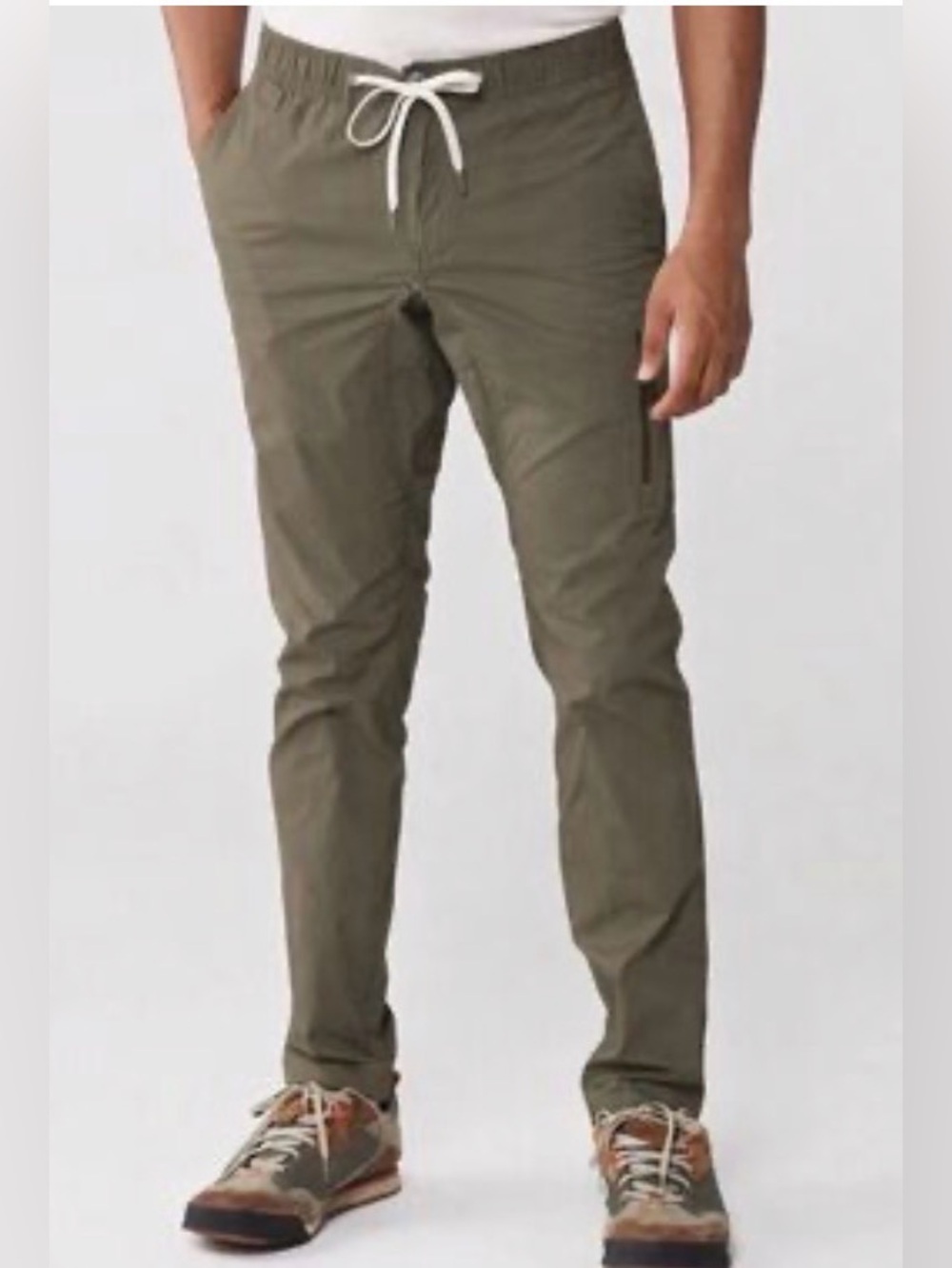 Vuori Ripstop Climber Men's Olive Drawstring Jogger Pants size XL, style #V412